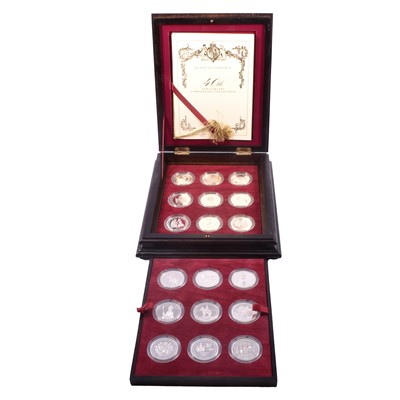 Lot 324 - Royal Mint Her Majesty Queen Elizabeth II 40th Anniversary Coronation Crown collection.