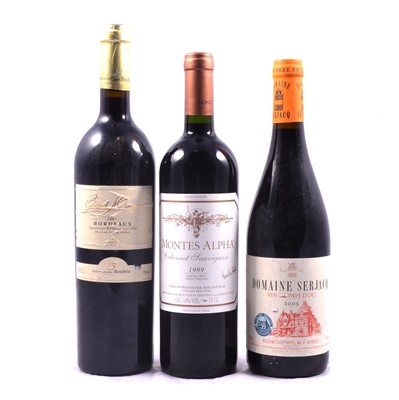 Lot 135 - Fifteen French and New World wines.